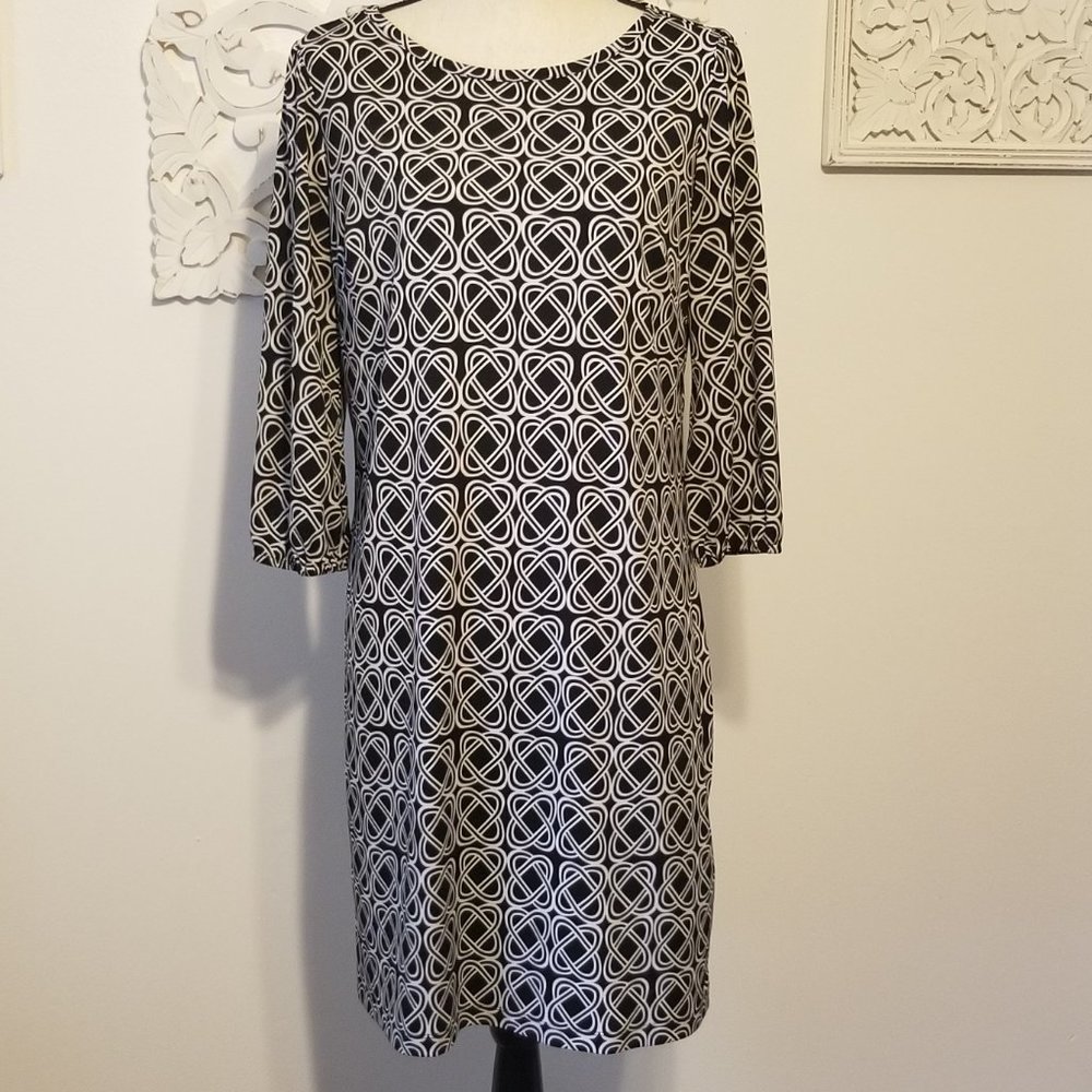 En Focus Dress